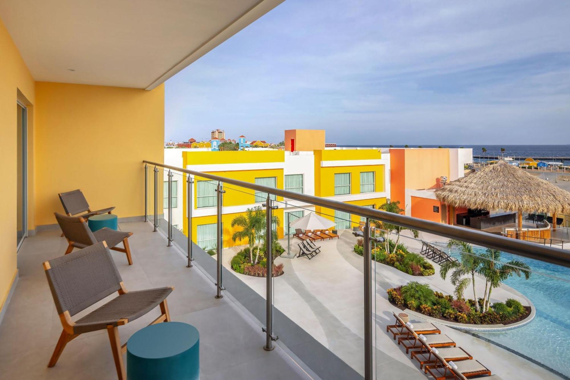 Courtyard By Marriott Curacao Hotell Willemstad Eksteriør bilde